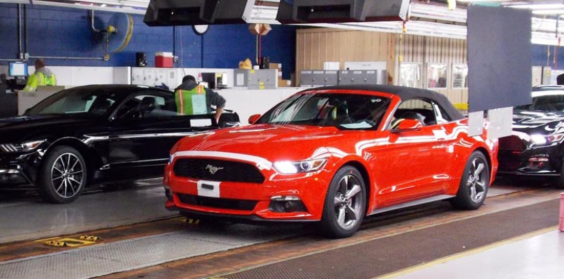 Mustang conversível para ‘aquecer’ os norte-americanos