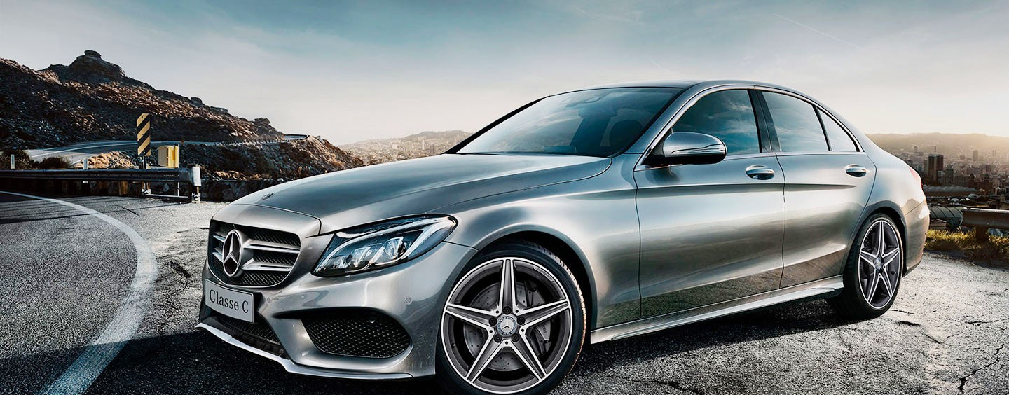 Mercedes-Benz inicia construção de fábrica pensando na liderança mundial