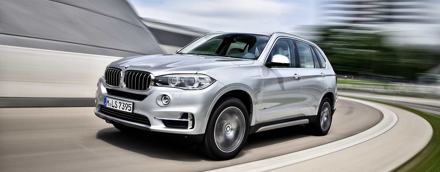 BMW X5 xDrive35i já está disponível no mercado brasileiro